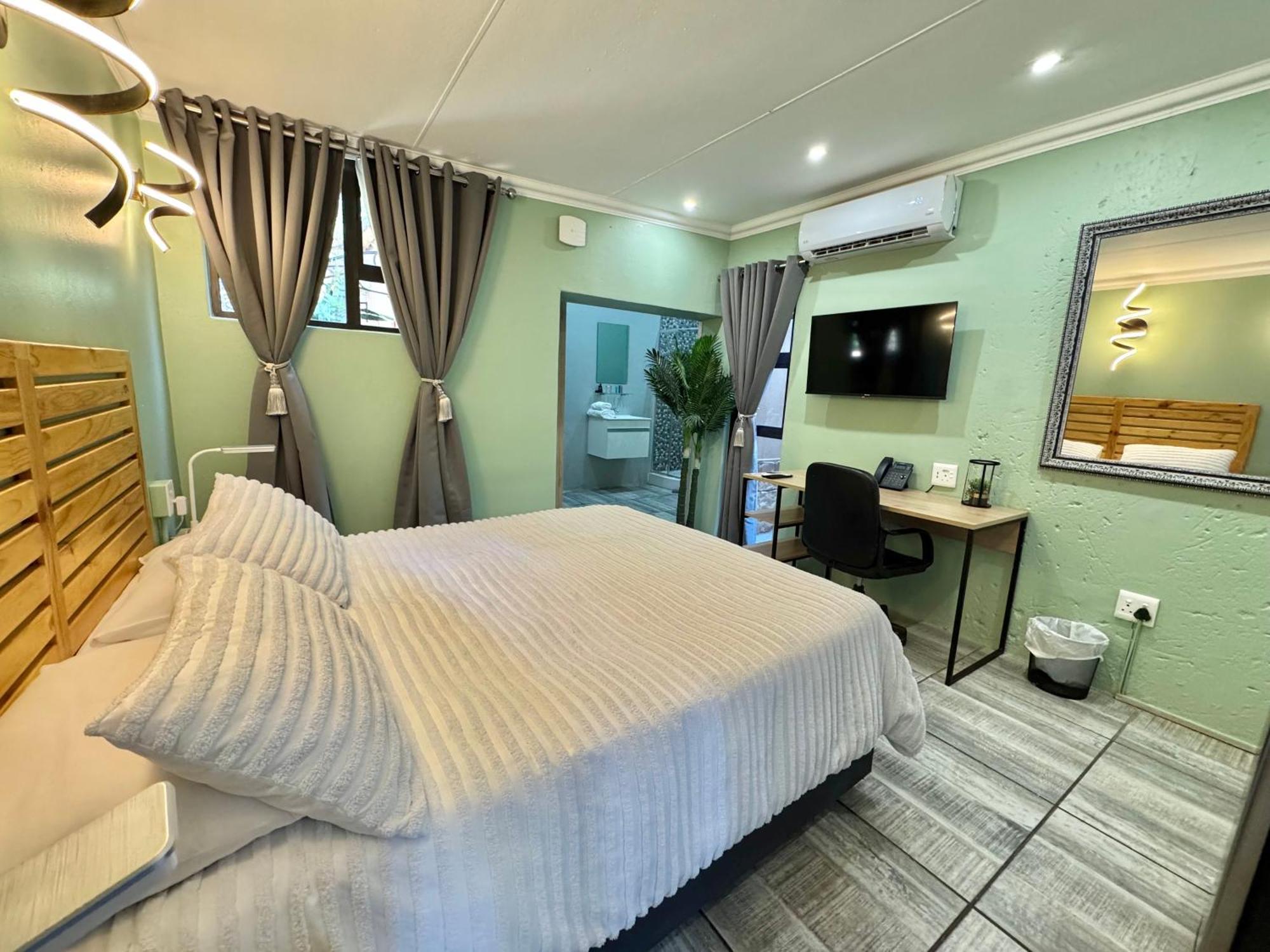 Echo Mountain Inn Thabazimbi Ngoại thất bức ảnh